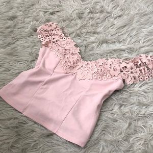 BRAND NEW: blush off shoulder top✨